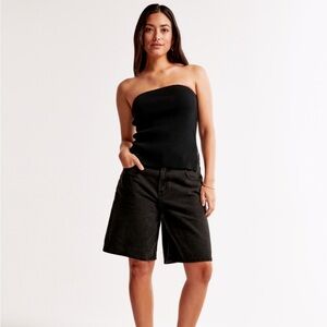 A&F Curve Love Mid Rise 10" Loose Short